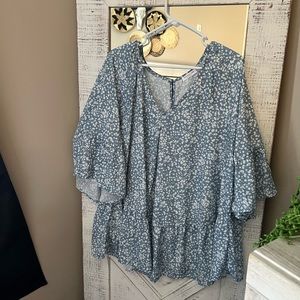 Plus size floral top